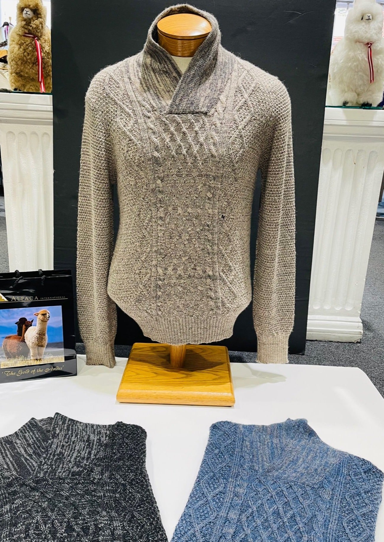 Wide Collar Men's Sweater Alpaca International