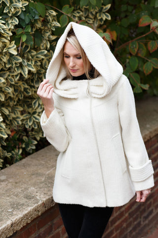 The Luna - Alpaca International
 - 1